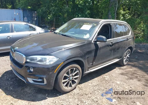 2015 BMW X5 xDrive35I z USA, uszkodzony, nr VIN 5UXKR0C51F0P00820